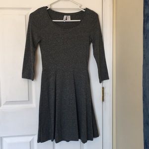 Basic gray three quarter sleeved dress